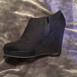 Wedge booties